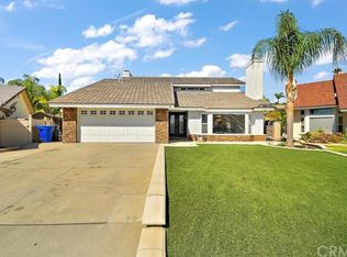 2 Blacksmith Cir, Pomona, CA 91766