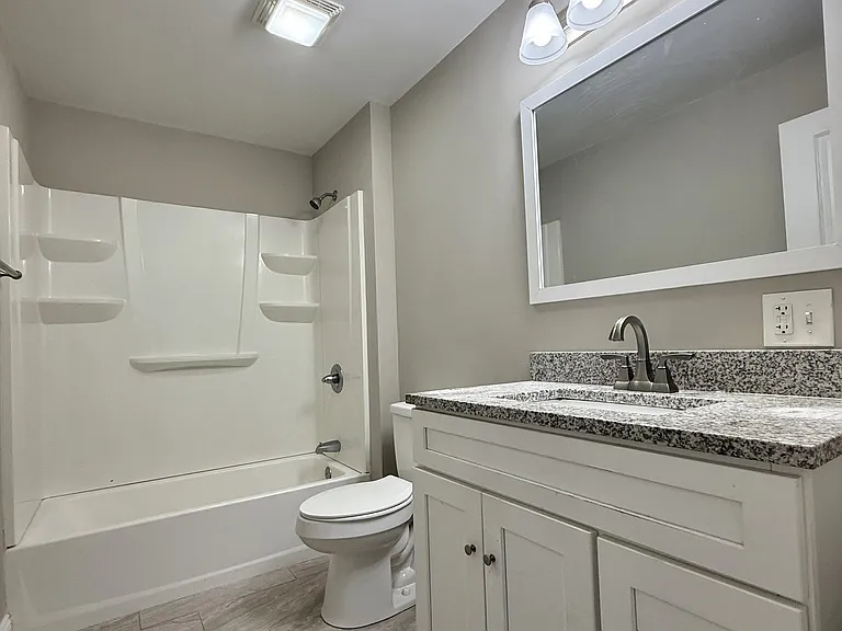 145 Smith St #1 — Photo 15