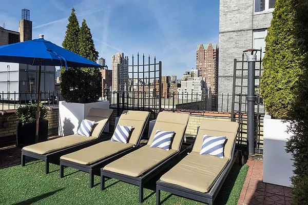 Sold by Brown Harris Stevens | media 20