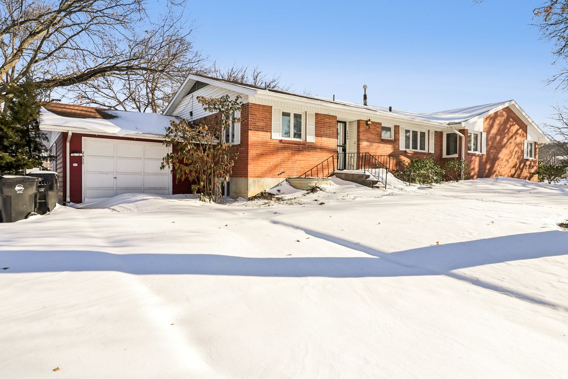 SW Hillcrest Rd-001.jpg