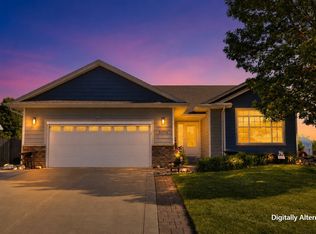 1004 SW 47th Cir, Ankeny, IA 50023