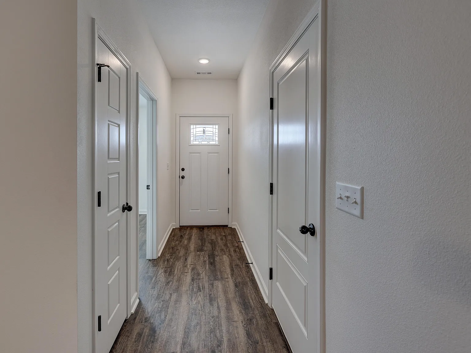 3 bed, 1422 sqft, $1,399 — Photo 3