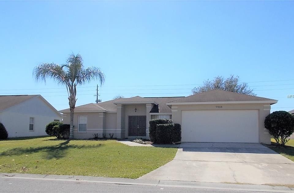 2nd image of 7919 Apple Blossom Dr