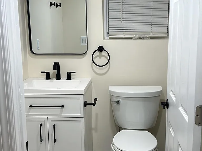 605 Court St #1 — Photo 9