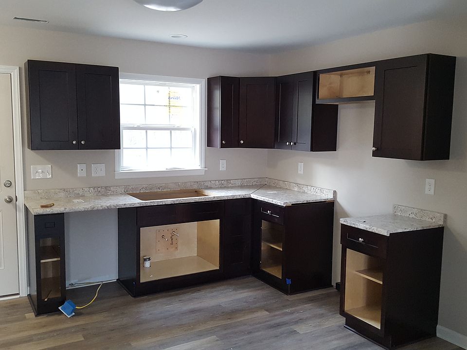 2nd image of 159 Twin Brook Ln