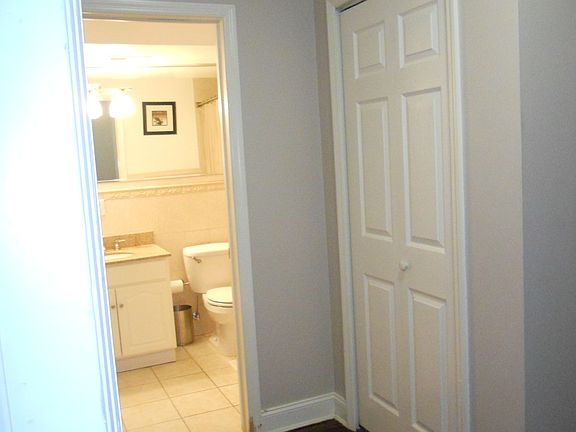 Hallway / Laundry Closet
