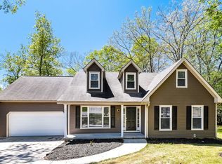 756 Pennybrook Ln, Stone Mountain, GA 30087