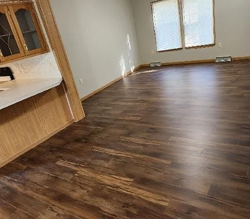 1st Sitting off front Entrance - New Floors 2023