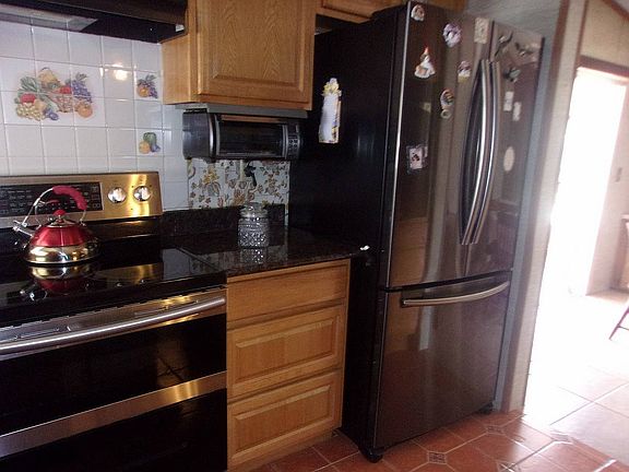 2nd image of 1335 Fleming Ave #161