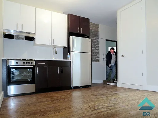 Rented by EXR | media 1