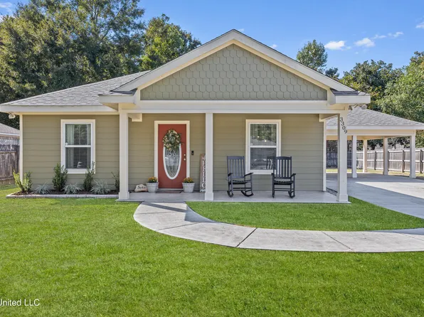 3309 N 3rd St, Ocean Springs, MS 39564