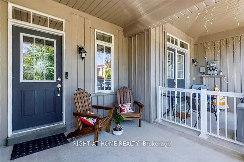 3 bed, $2,500 — Photo 2