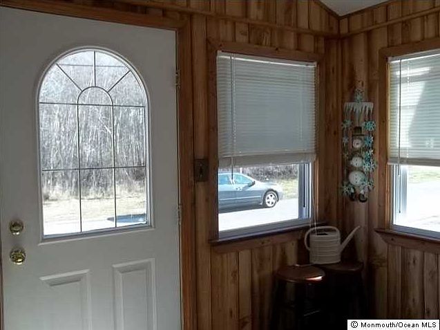 2nd image of 106 Dollmore Ave
