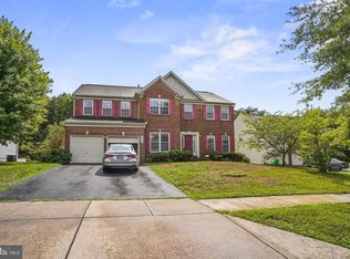 9840 Farm Pond Rd, Laurel, MD 20708