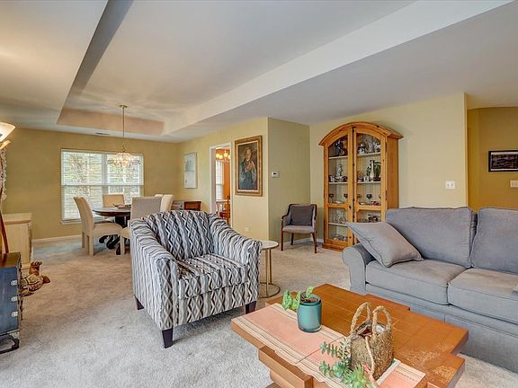 5th image of 3 Provincetown Ct