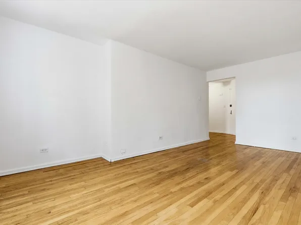 60-11 Broadway image 4 of 14