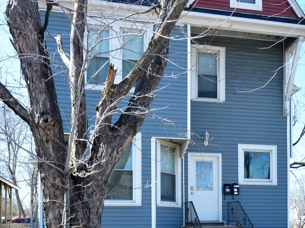 877 Snelling Ave N #2, Saint Paul, MN 55104