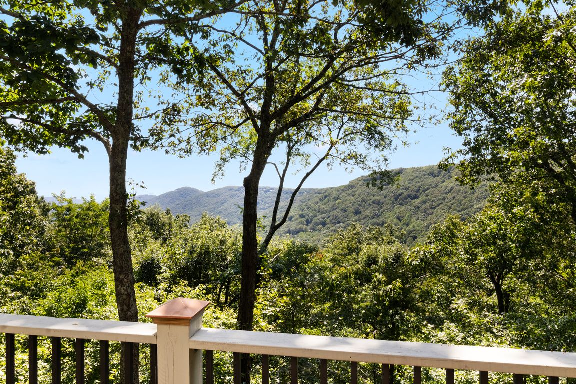 next background image