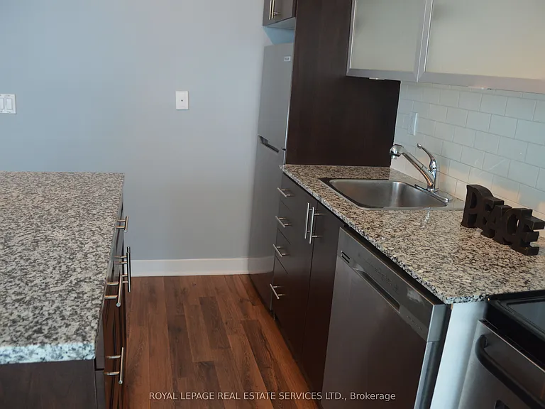 80 Western Battery Rd #1512 — Photo 6