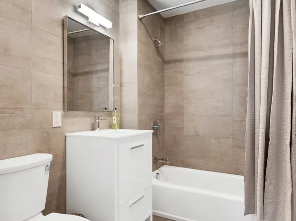 40-04 34th Avenue image 6 of 11