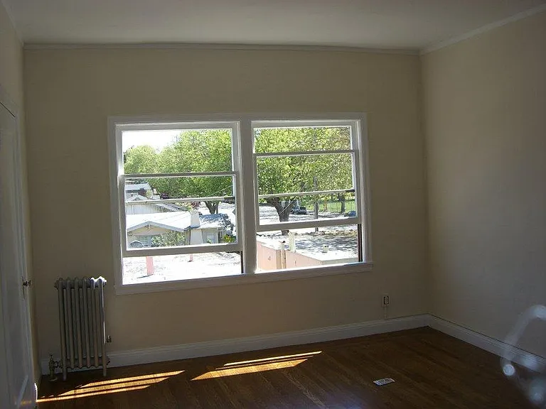 729 Central Ave #203 — Photo 4