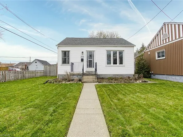 352 Fairfield Ave, Hamilton, ON L8H 5H8