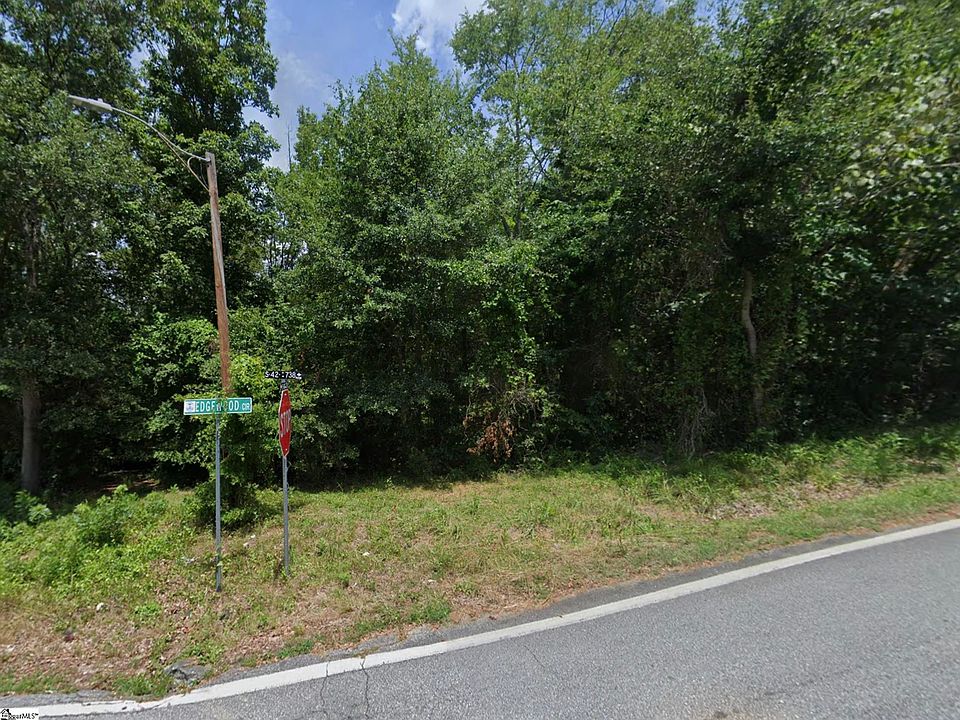 2nd image of Edgewood Cir