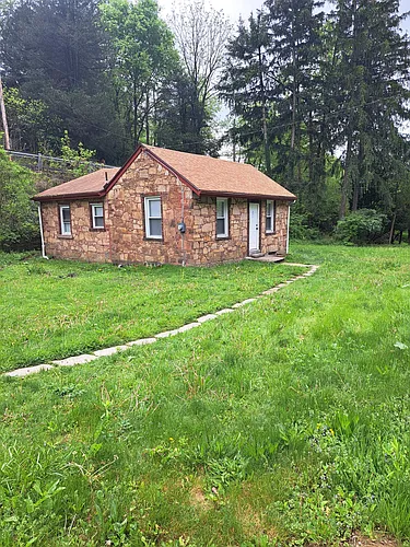 4332 Homestead Duquesne Rd Photo 1