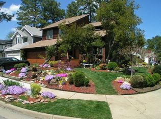 900 Adanka Ln, Virginia Beach, VA 23451