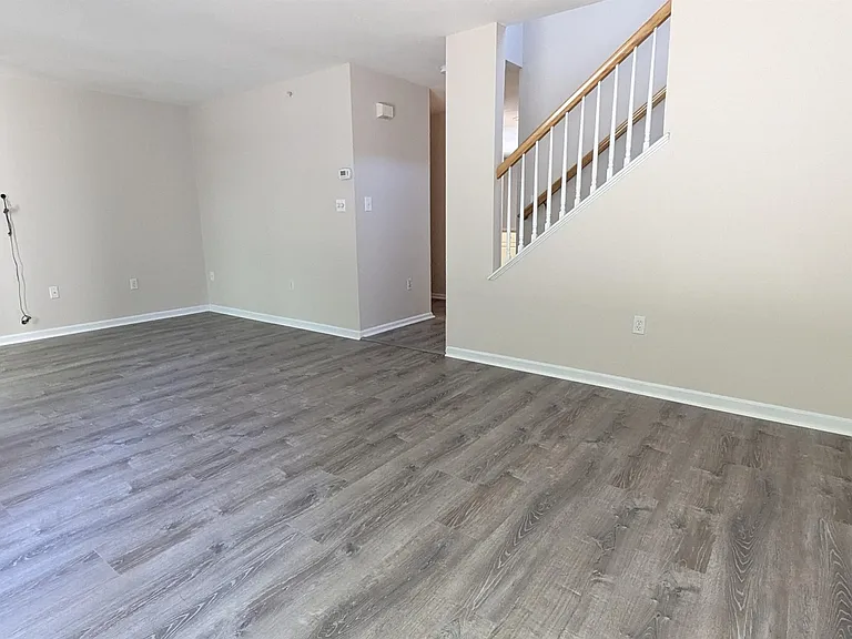 1465 Hooksett Rd #79 — Photo 8