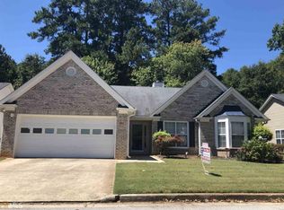 2864 Hillvale Cove Dr, Lithonia, GA 30058