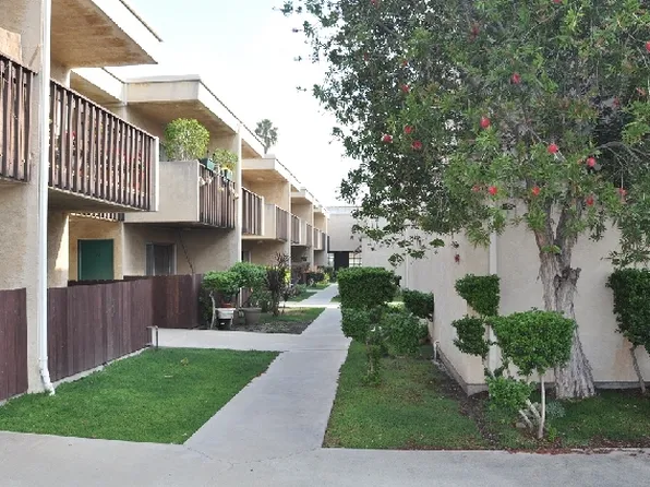 La Corona South Bay, 15001 Condon Ave #A, Lawndale, CA 90260