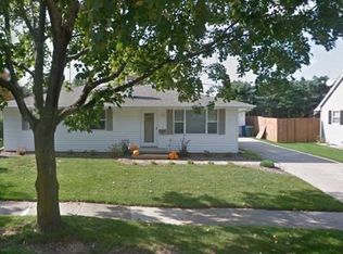 510 Steven St, Combined Locks, WI 54113