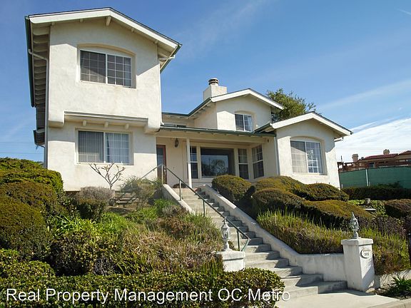 2nd image of 302 Avenida Santa Margarita