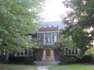 1037 Bishop Rd, Grosse Pointe Park, MI 48230