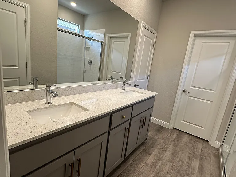 15800 Bronte Ln — Photo 8