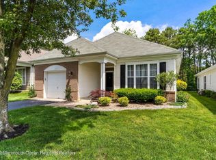121 Golden Seasons Dr, Lakewood, NJ 08701