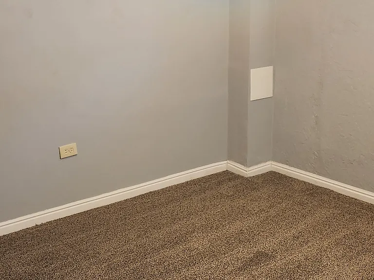 3091 S Imperial St — Photo 17