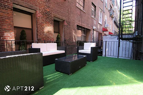 Rented by APT212 INC | media 3