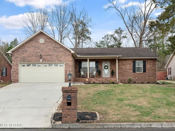 2336 Sunnywood Ln, Knoxville, TN 37912