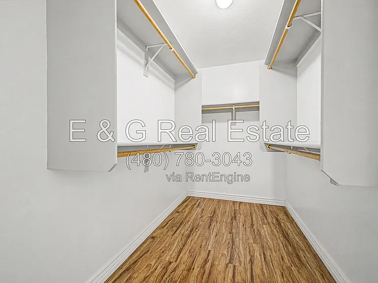 678 W Fremont Dr — Photo 22