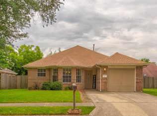 4723 Black Stone St, Baytown, TX 77521