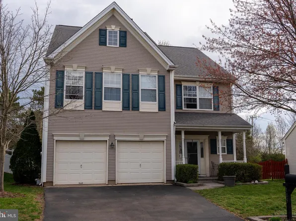 105 Shire Ln, Schwenksville, PA 19473