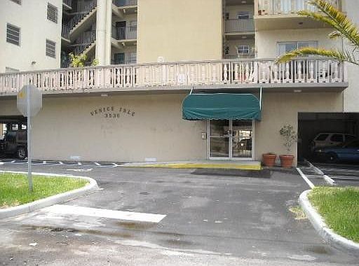 1st image of 3536 NE 168th St APT 306