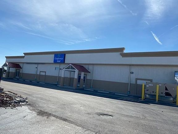 3rd image of 230 Eastern Byp