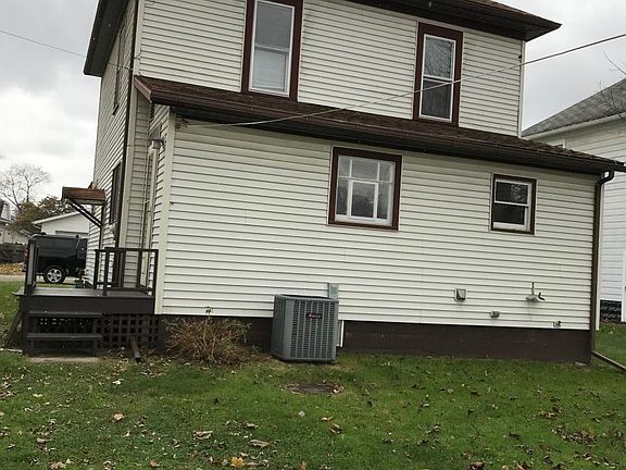2nd image of 157 Minnich Ave NW
