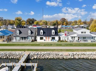 5269 N Bank Rd, Buckeye Lake, OH 43008