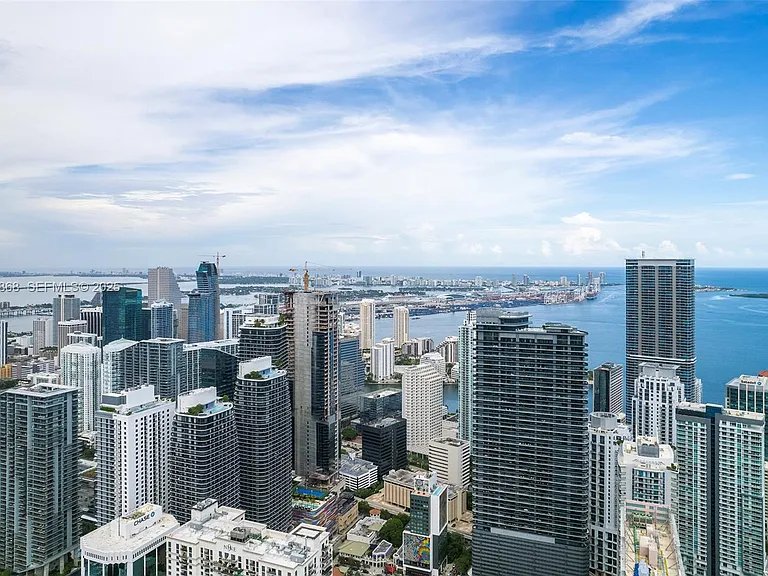 1000 Brickell Plz #Penthouse 5307 — Photo 40