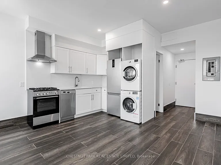 535 Parliament St #304A — Photo 7