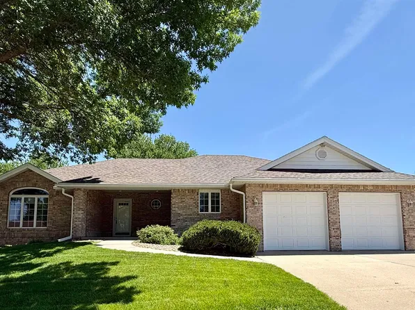 5207 I Ave, Kearney, NE 68847